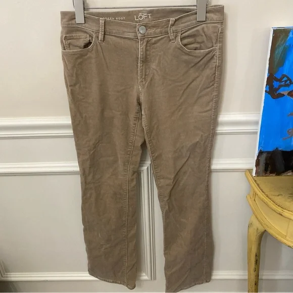 LOFT Ann Taylor Tan Corduroy Modern Boot Pants Size 6 Beige Cords EUC - Picture 2 of 10